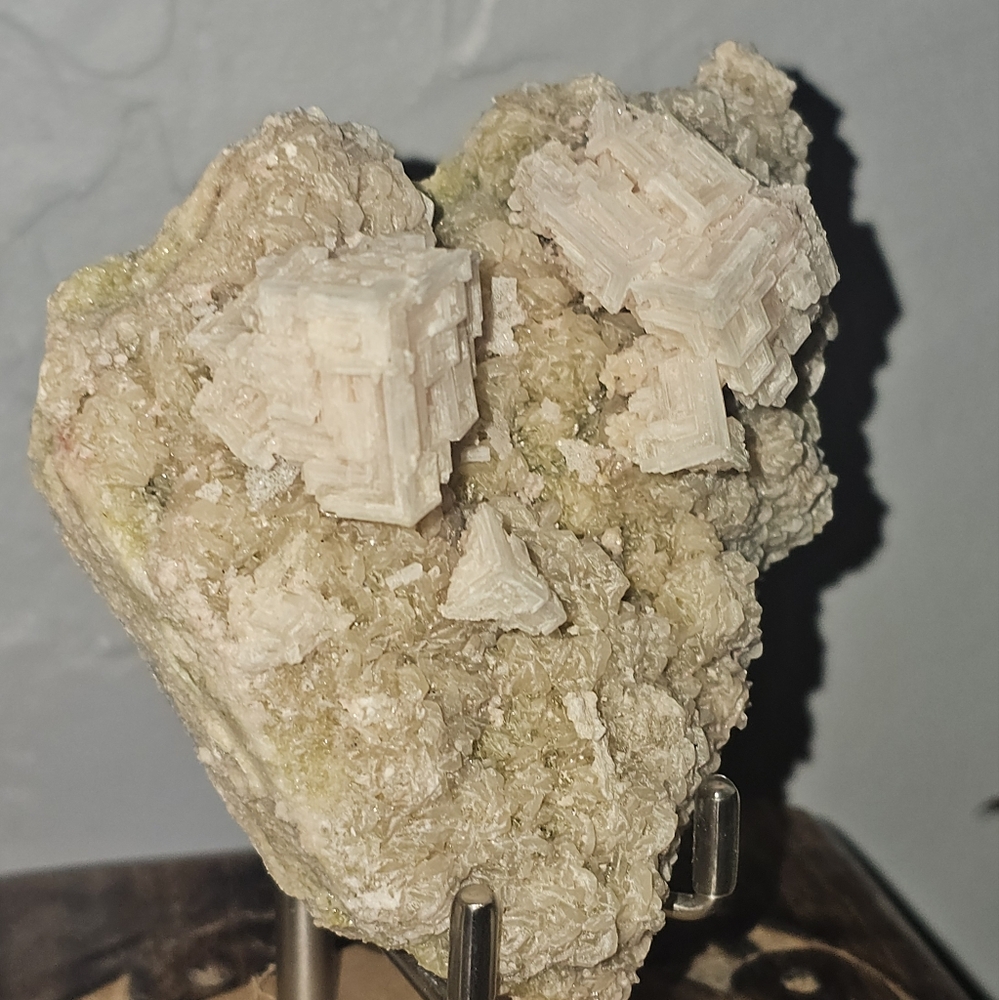 Halite On Trona - Picture 8 of 10